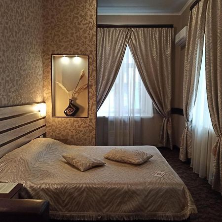 Classic Hotel Kharkiv Exterior photo